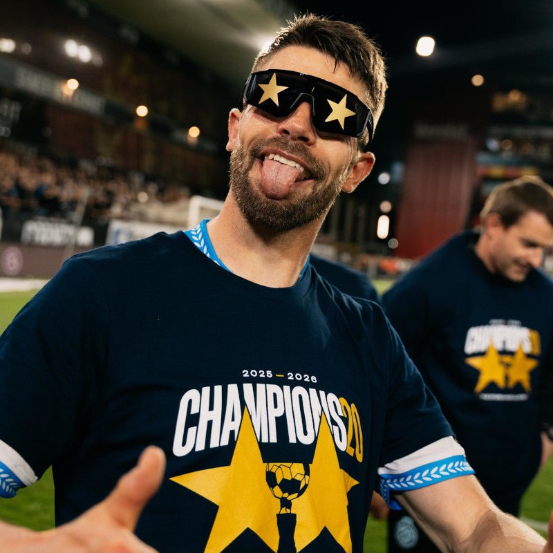 T-shirt volw. + sjaal KAMPIOEN - Club Brugge Shop