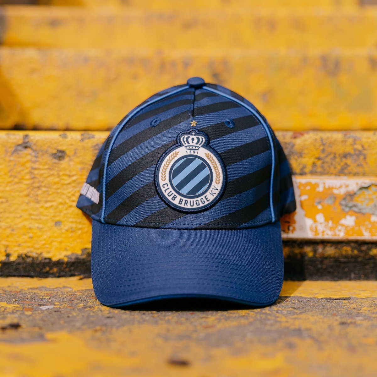 Pet Logo Gestreept - Club Brugge Shop